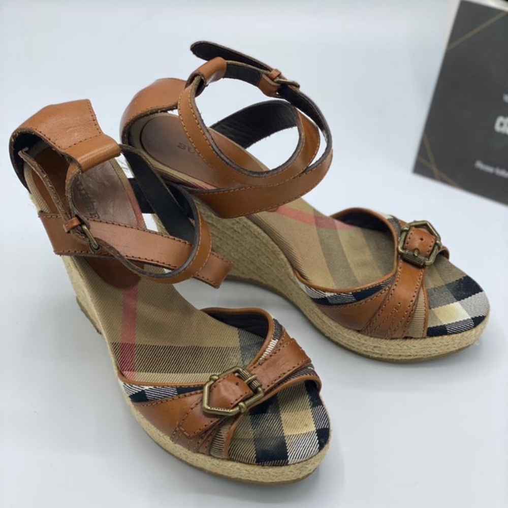 Burberry wedge